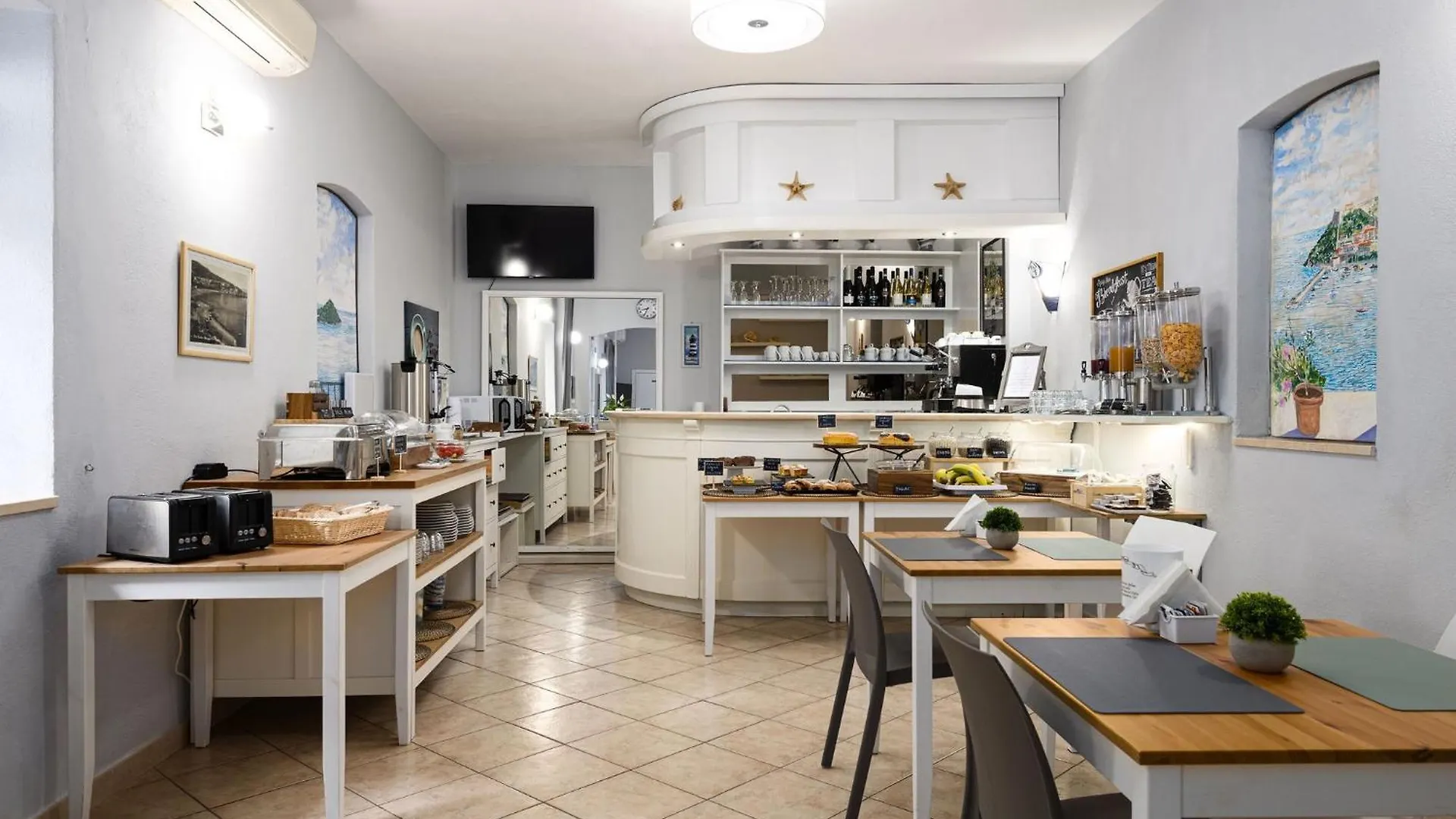 Hotel Conchiglia Porto Ercole  3*, Porto Ercole (Grosseto)